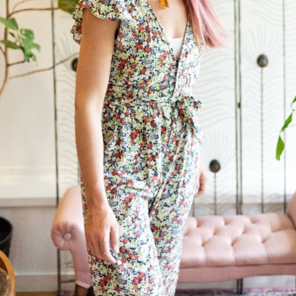 Free People | Ruffle Your Feathers Jumper - Picture 2 of 4